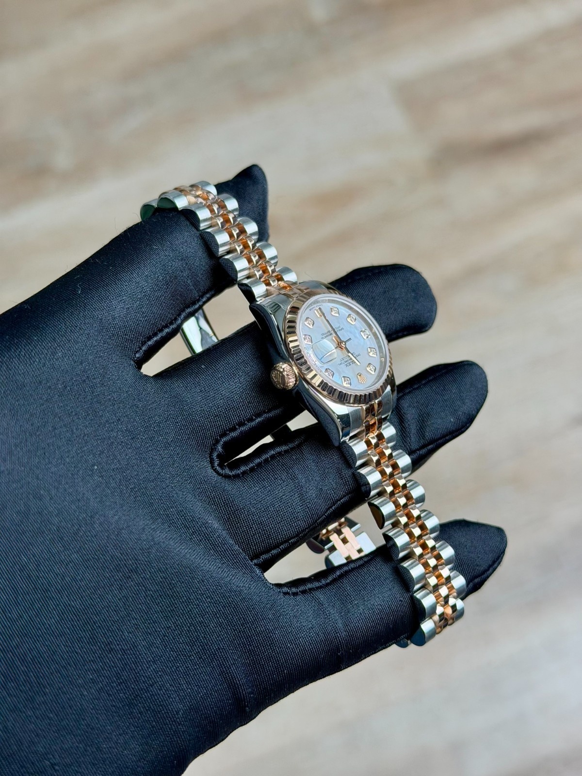 Rolex Datejust 26mm 2011 MOP Pearl Diamond Fluted Jubilee 179171