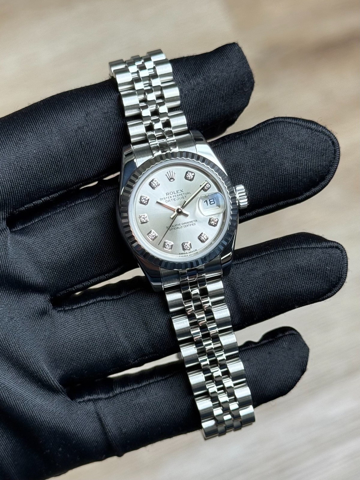 Rolex Datejust 26mm 2011 Silver Diamond Fluted Jubilee 179174