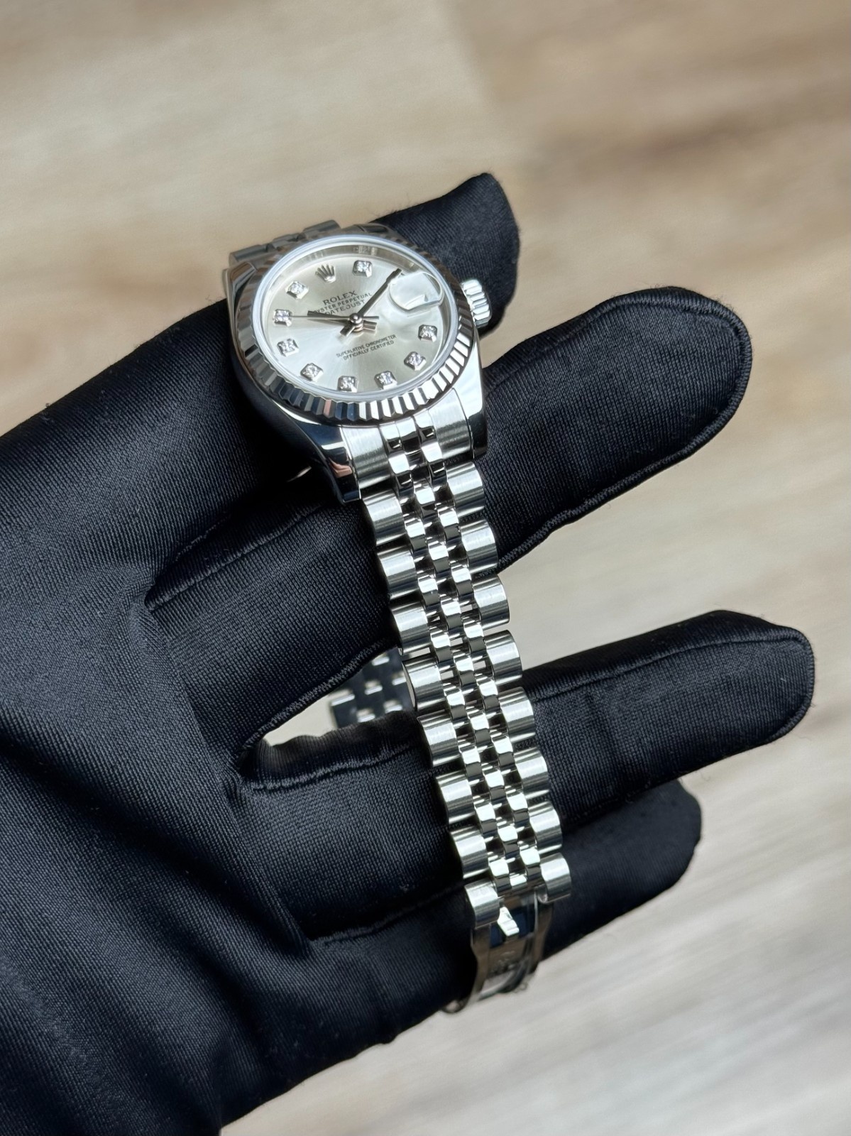 Rolex Datejust 26mm 2011 Silver Diamond Fluted Jubilee 179174