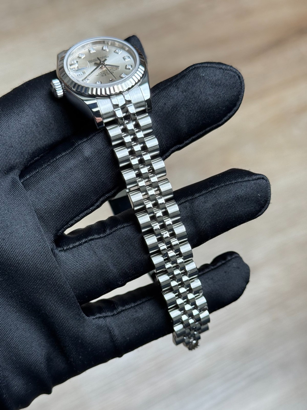 Rolex Datejust 26mm 2011 Silver Diamond Fluted Jubilee 179174