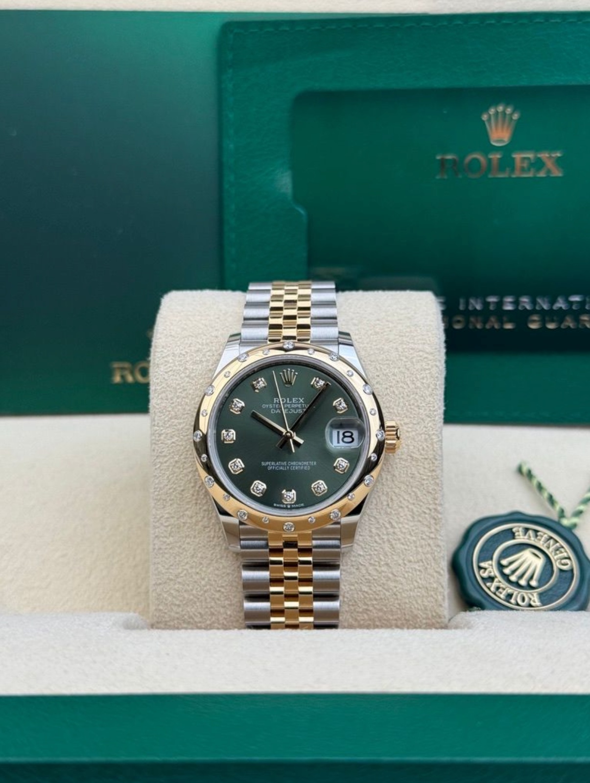 Rolex Datejust 31mm UNWORN 2026 Olive Green Diamond Domed Jubilee 278343RBR