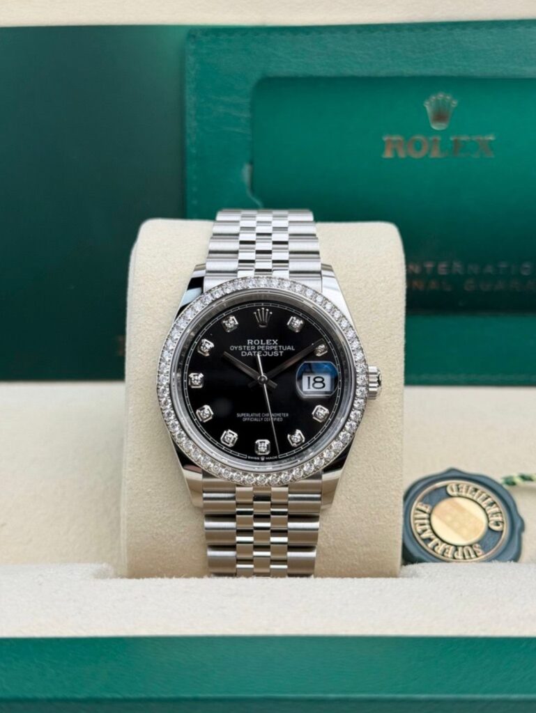 Rolex Datejust 36mm UNWORN 2026 Black Diamond Bezel Jubilee 126284RBR