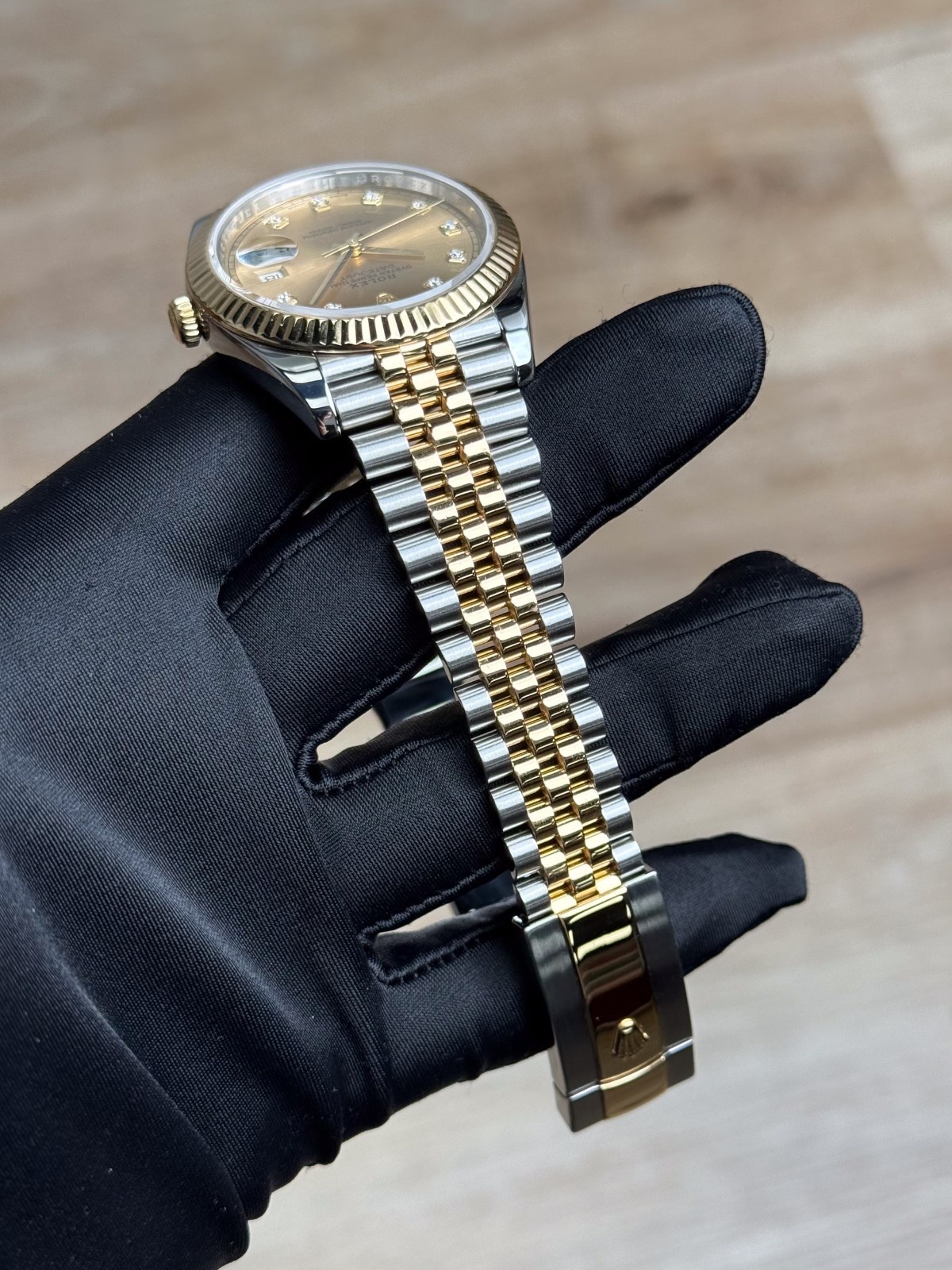 Rolex Datejust 41mm 2021 Champagne Diamond Fluted Jubilee 126333