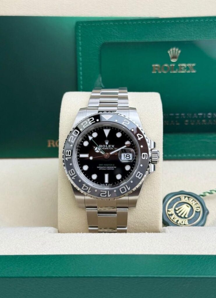 Rolex GMT-Master II UNWORN 2026 Bruce Wayne 40mm Black/Grey Oyster 126710GRNR