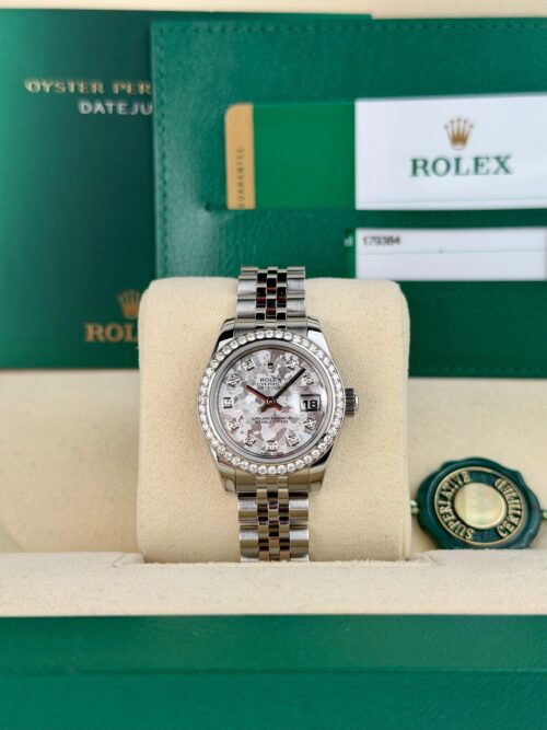 Rolex Datejust 26mm 2015 Silver Flakes Diamond Jubilee 179384