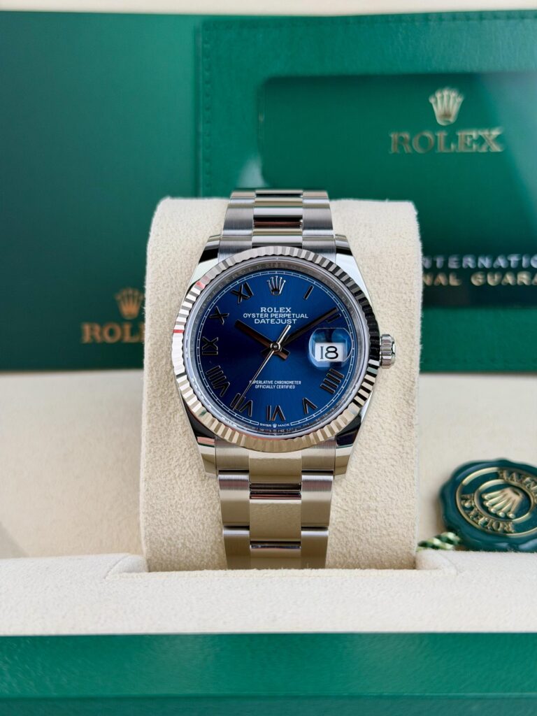 Rolex Datejust 36mm UNWORN 2026 Blue Roman Fluted Oyster 126234