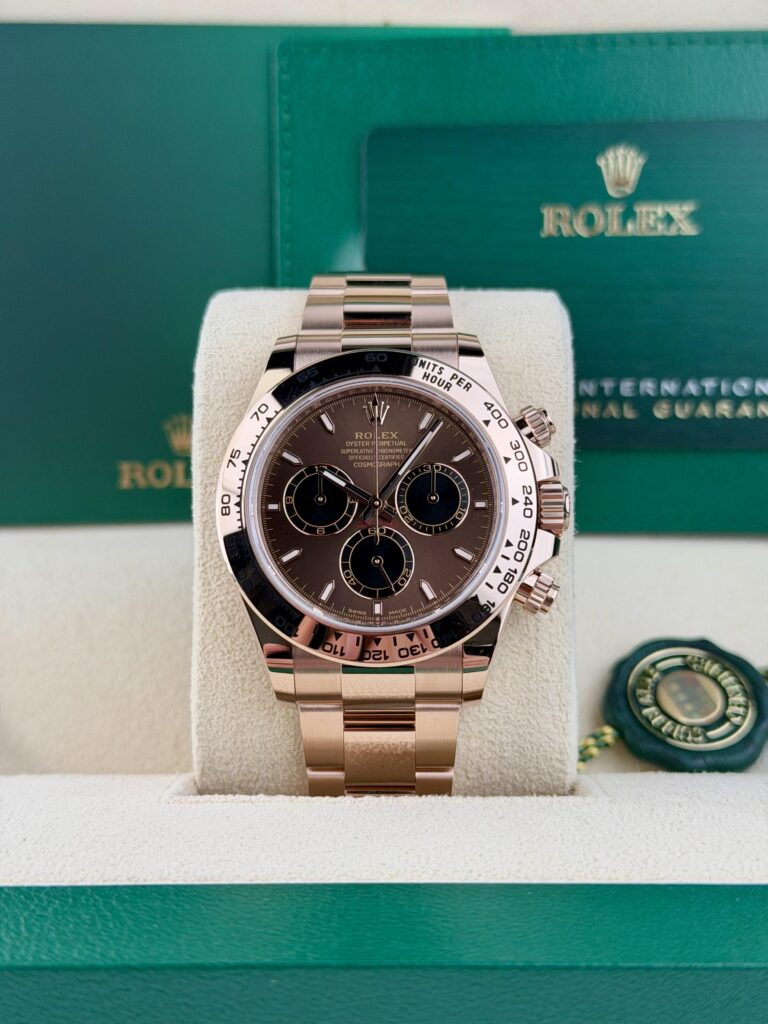 Rolex Daytona 40mm UNWORN 2026 Chocolate Brown Black Index Oyster Wood 126505