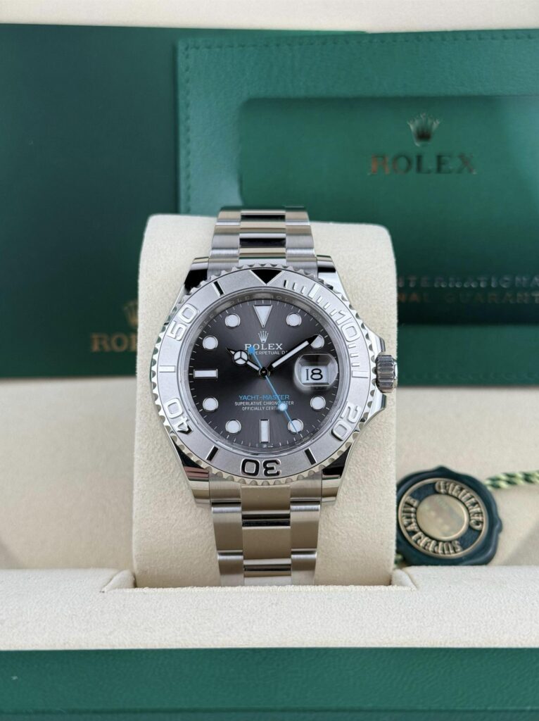 Rolex Yacht-Master 40mm UNWORN 2026 Rhodium Grey Platinum Oyster 126622