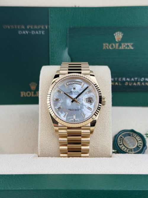 Rolex Day-date 36mm UNWORN 2026 MOP Pearl Baguette Diamond President 128238