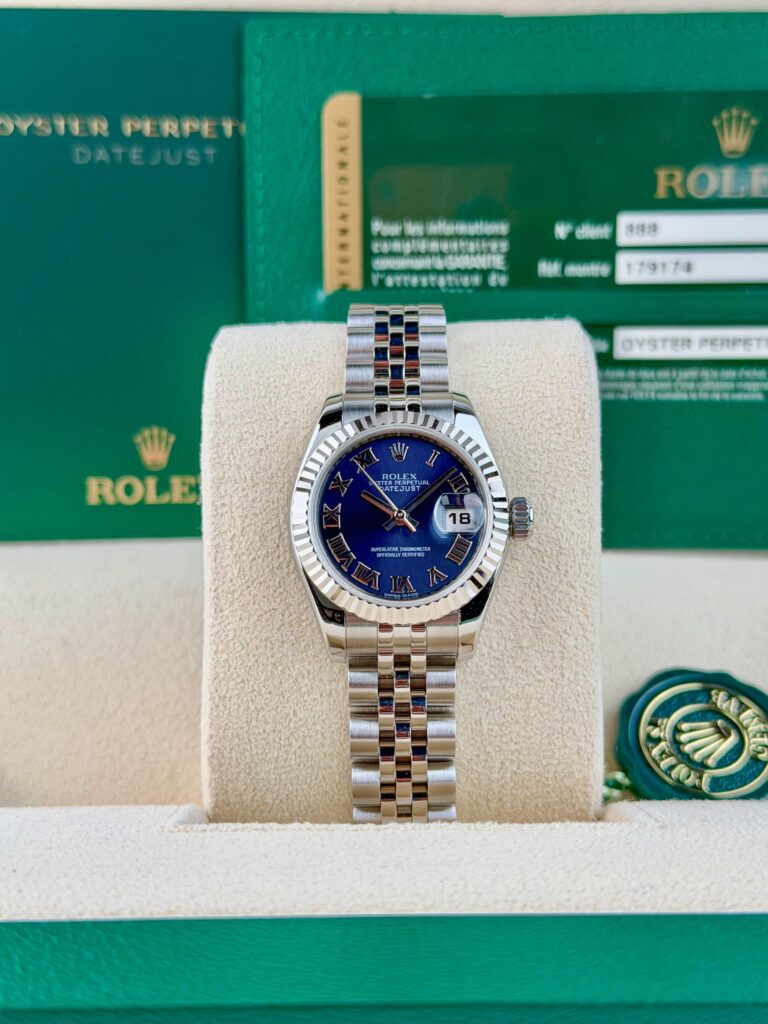 Rolex Datejust 26mm 2012 Blue Roman Fluted Jubilee 179174