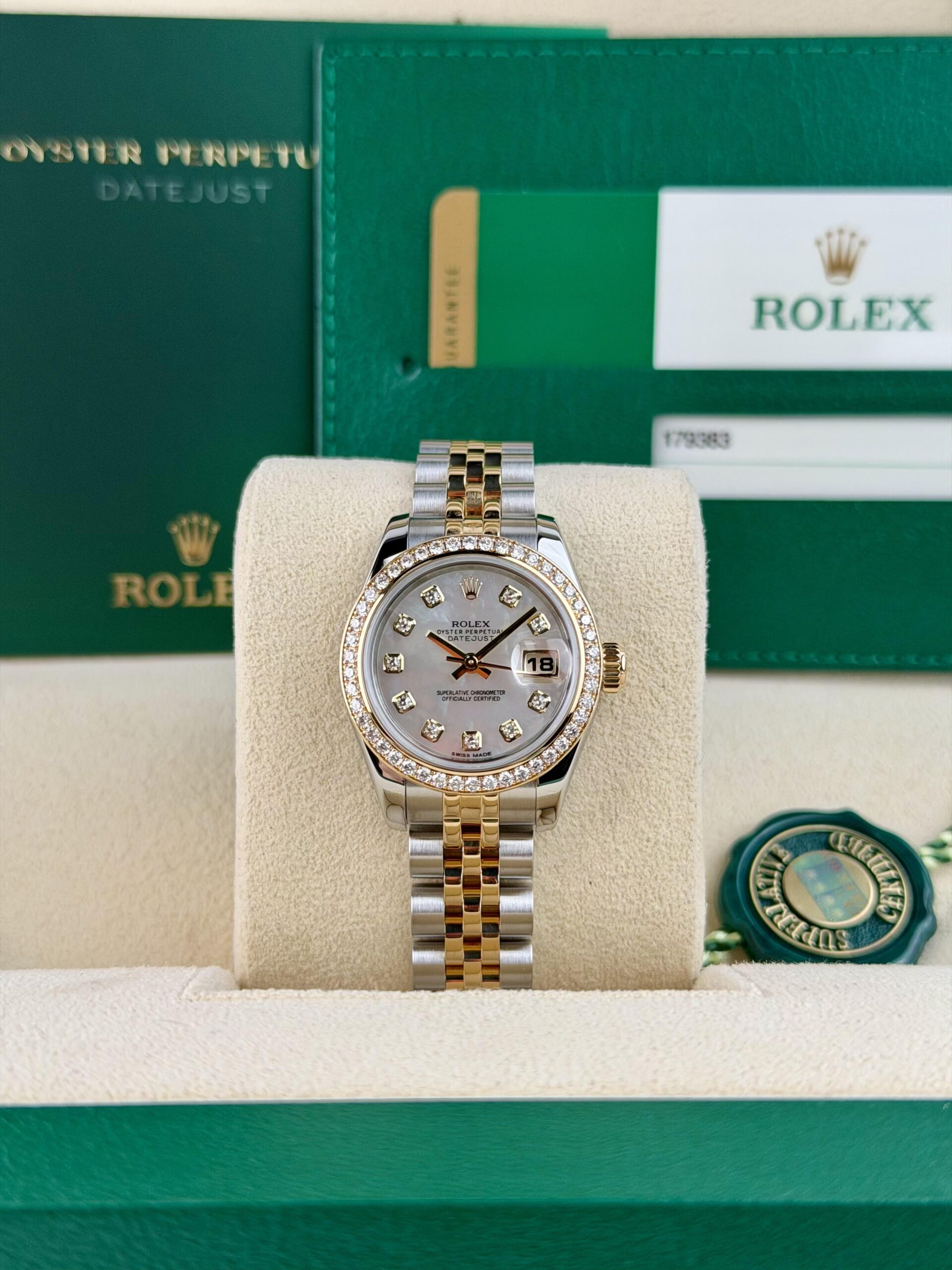 Rolex Datejust 26mm 2016 MOP Pearl Diamond Bezel Jubilee 179383