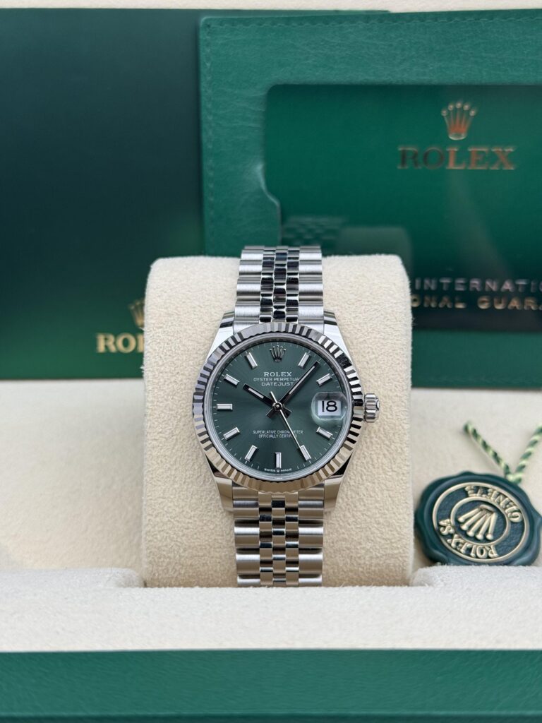 Rolex Datejust 31mm UNWORN 2026 Mint Green Index Fluted Jubilee 278274