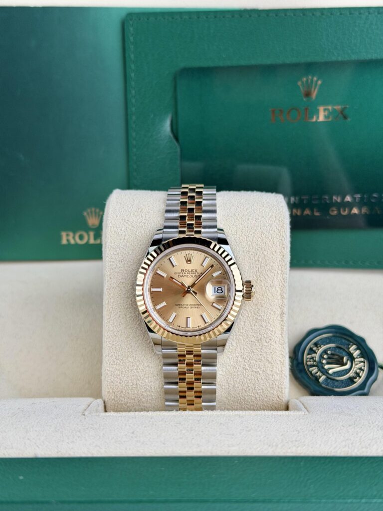 Rolex Datejust 28mm 2023 Champagne Index Fluted Jubilee 279173