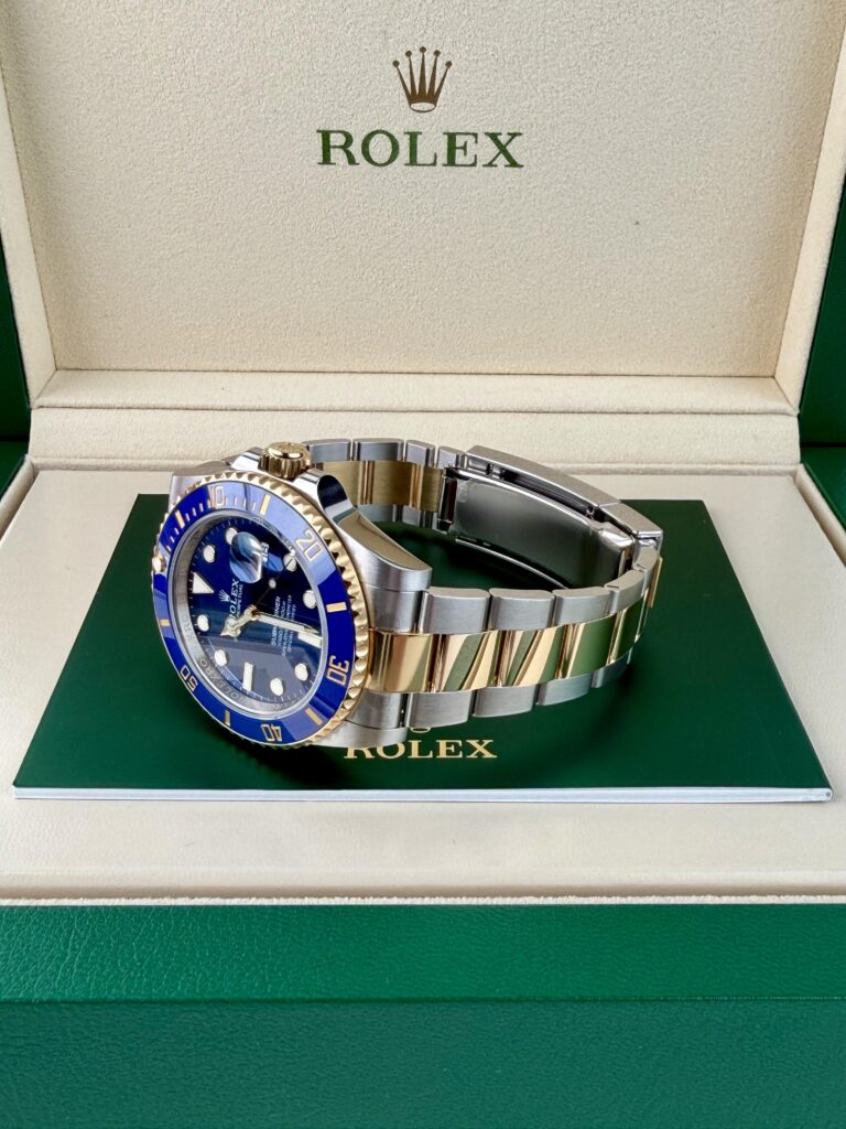 Rolex Submariner Date 2023 Bluesy Blue 41mm Oyster 126613LB