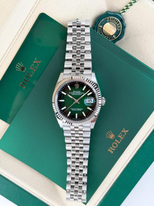 Rolex Datejust 36mm UNWORN 2026 Green Ombre Index Fluted Jubilee 126234