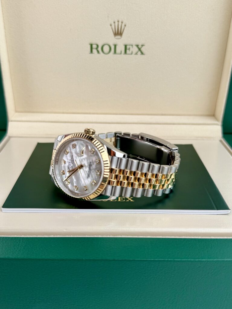 Rolex Datejust 36mm 2018 MOP Pearl Diamond Fluted Jubilee 126233