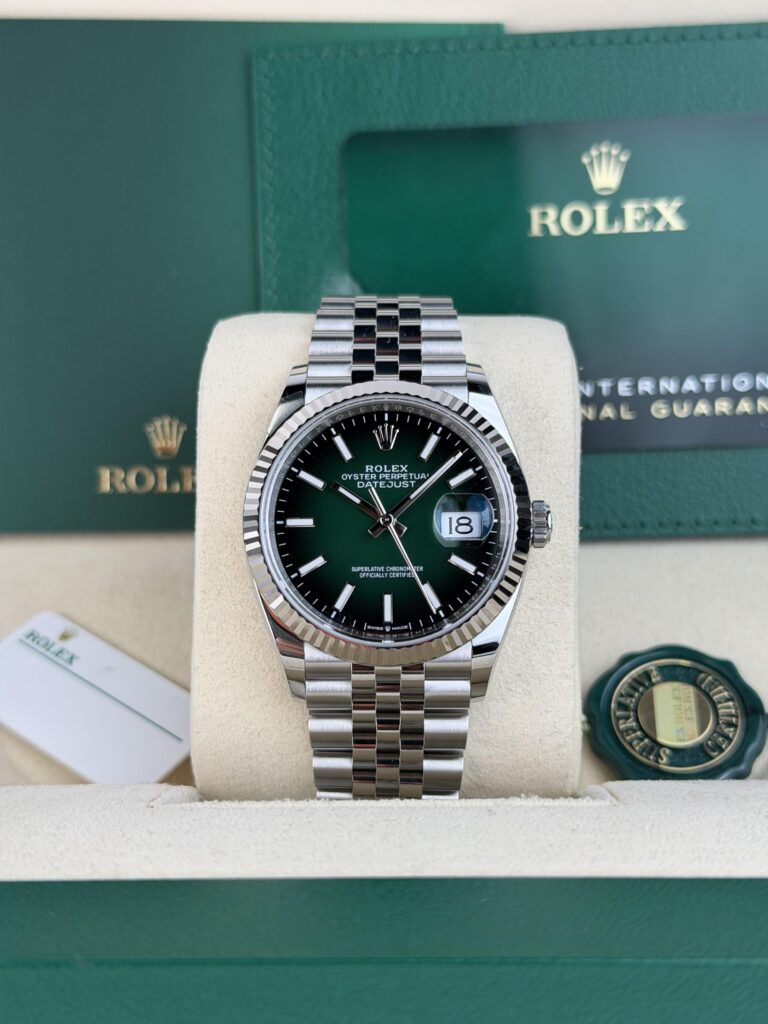 Rolex Datejust 36mm UNWORN 2026 Green Ombre Index Fluted Jubilee 126234