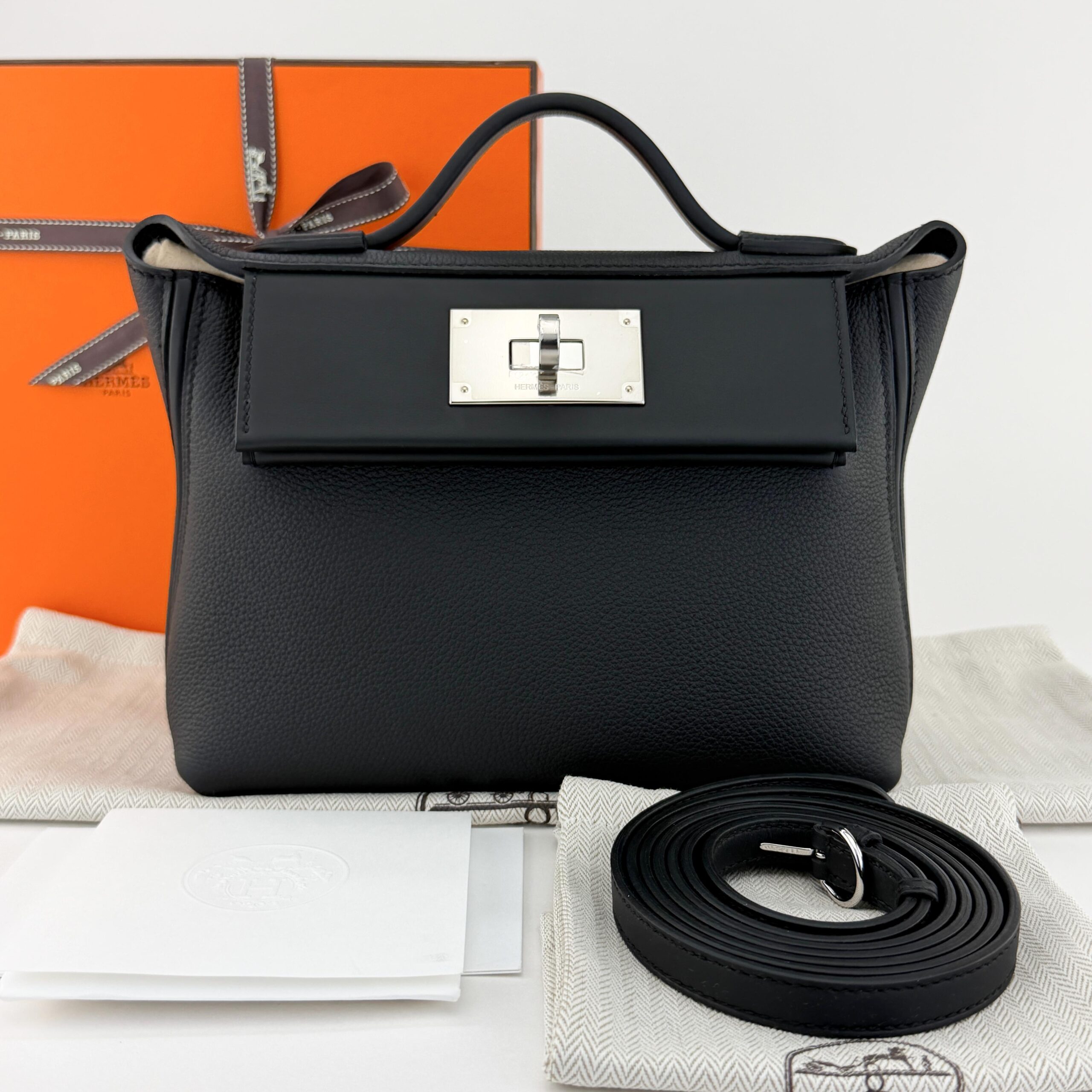 Hermes 24/24 Mini 21 Togo/ Swift Black Noir Palladium Hardware G Stamp Unworn