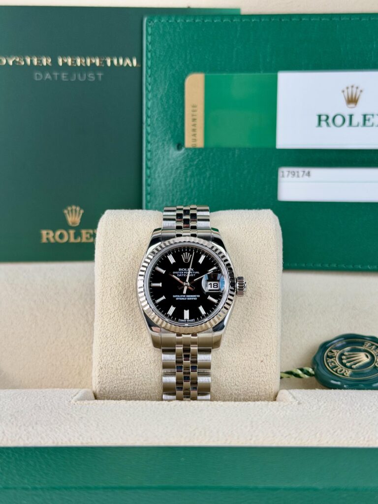 Rolex Datejust 26mm 2016 Black Index Fluted Jubilee 179174