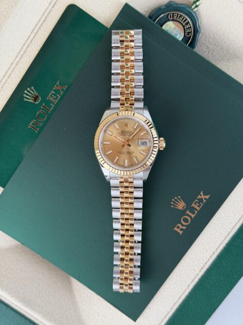 Rolex Datejust 28mm 2023 Champagne Index Fluted Jubilee 279173