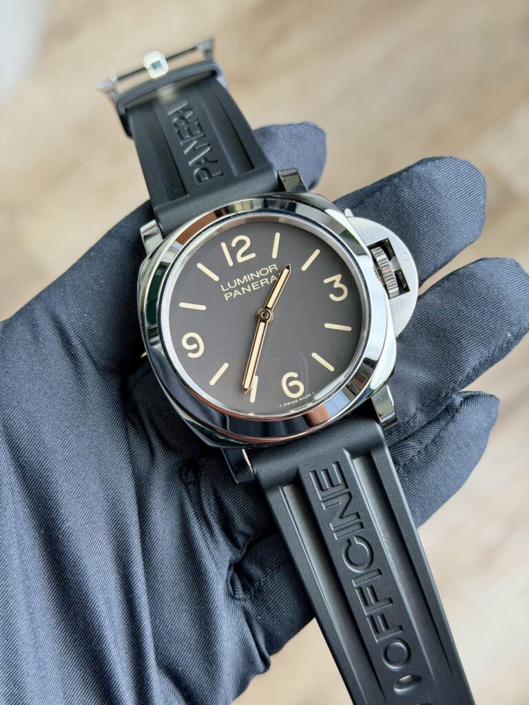 Panerai Luminor Base 44mm 2011 Brown Arabic Black Rubber PAM00390