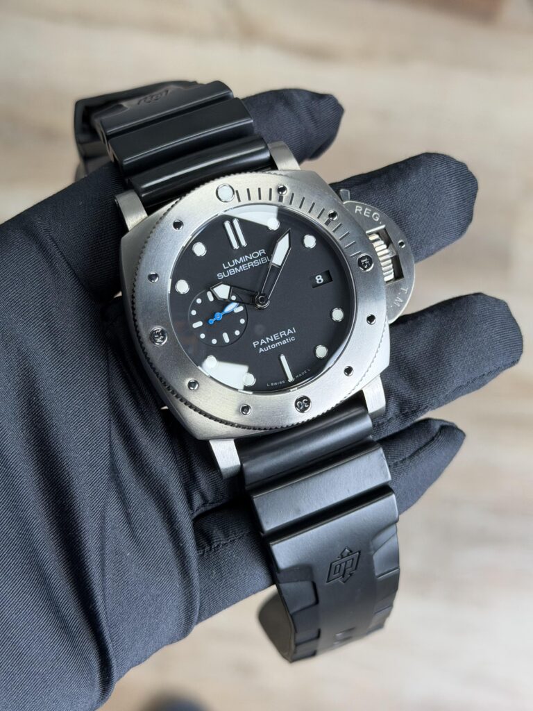 Panerai Luminor Submersible 1950 3 Days Automatic 2018 Black Titanium PAM01305