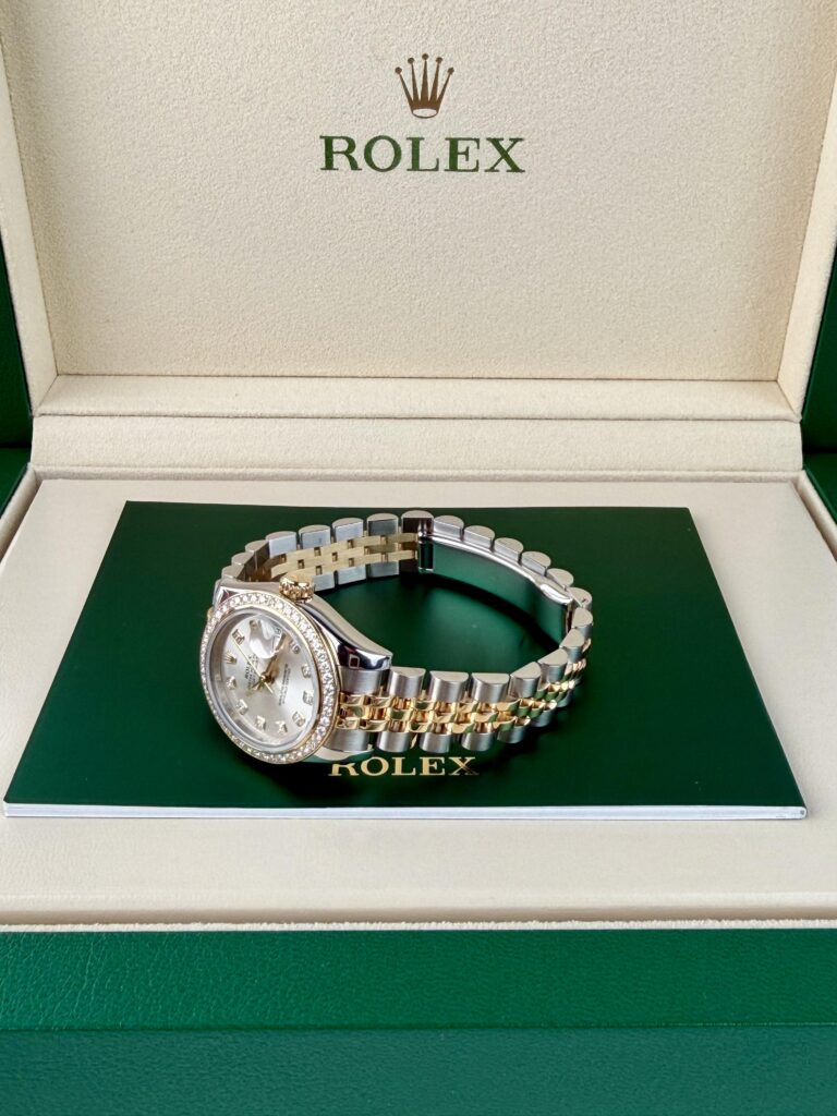 Rolex Datejust 26mm 2014 Silver Diamond Bezel Jubilee 179383