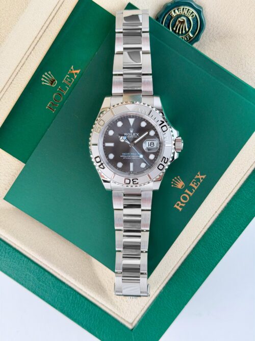 Rolex Yacht-Master 40mm UNWORN 2026 Rhodium Grey Platinum Oyster 126622