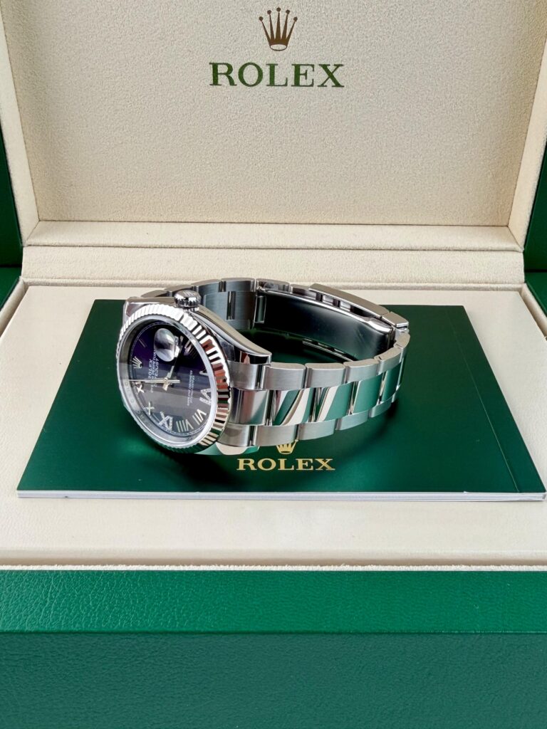 Rolex Datejust 36mm UNWORN 2026 Aubergine Purple Roman VIIX Diamd Oyster 126234