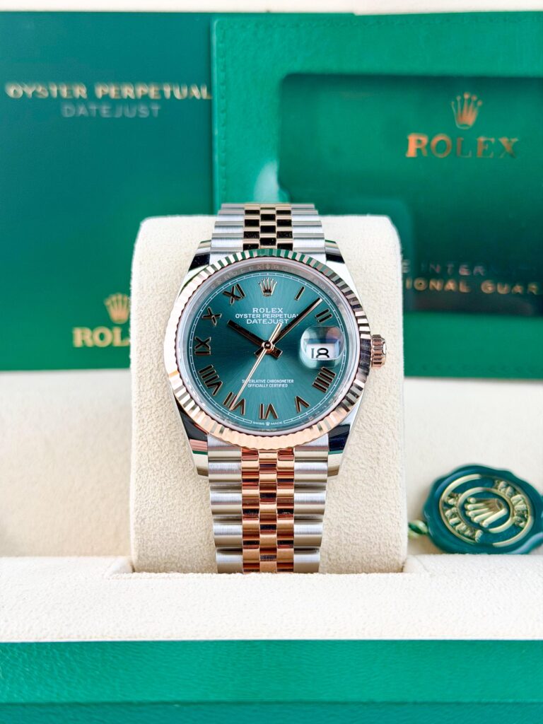 Rolex Datejust 36mm UNWORN 2026 Olive Green Roman Fluted Jubilee 126231
