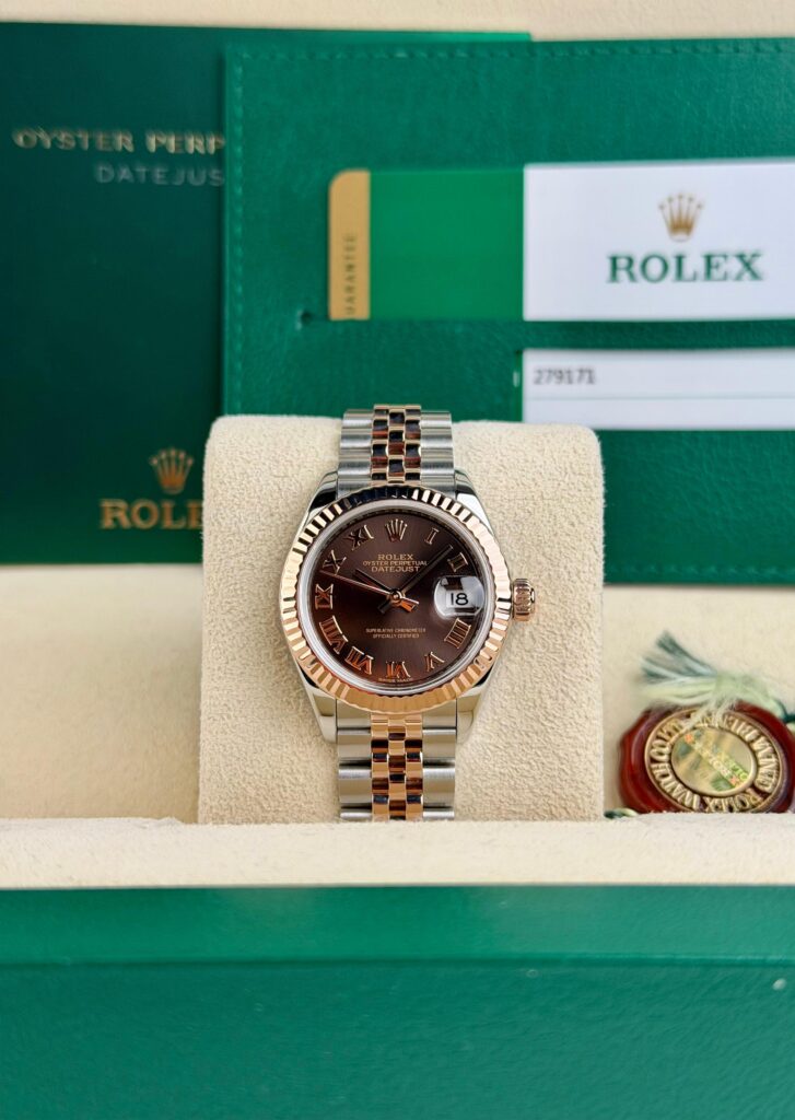 Rolex Datejust 28mm 2017 Chocolate Brown Roman Fluted Jubilee 279171