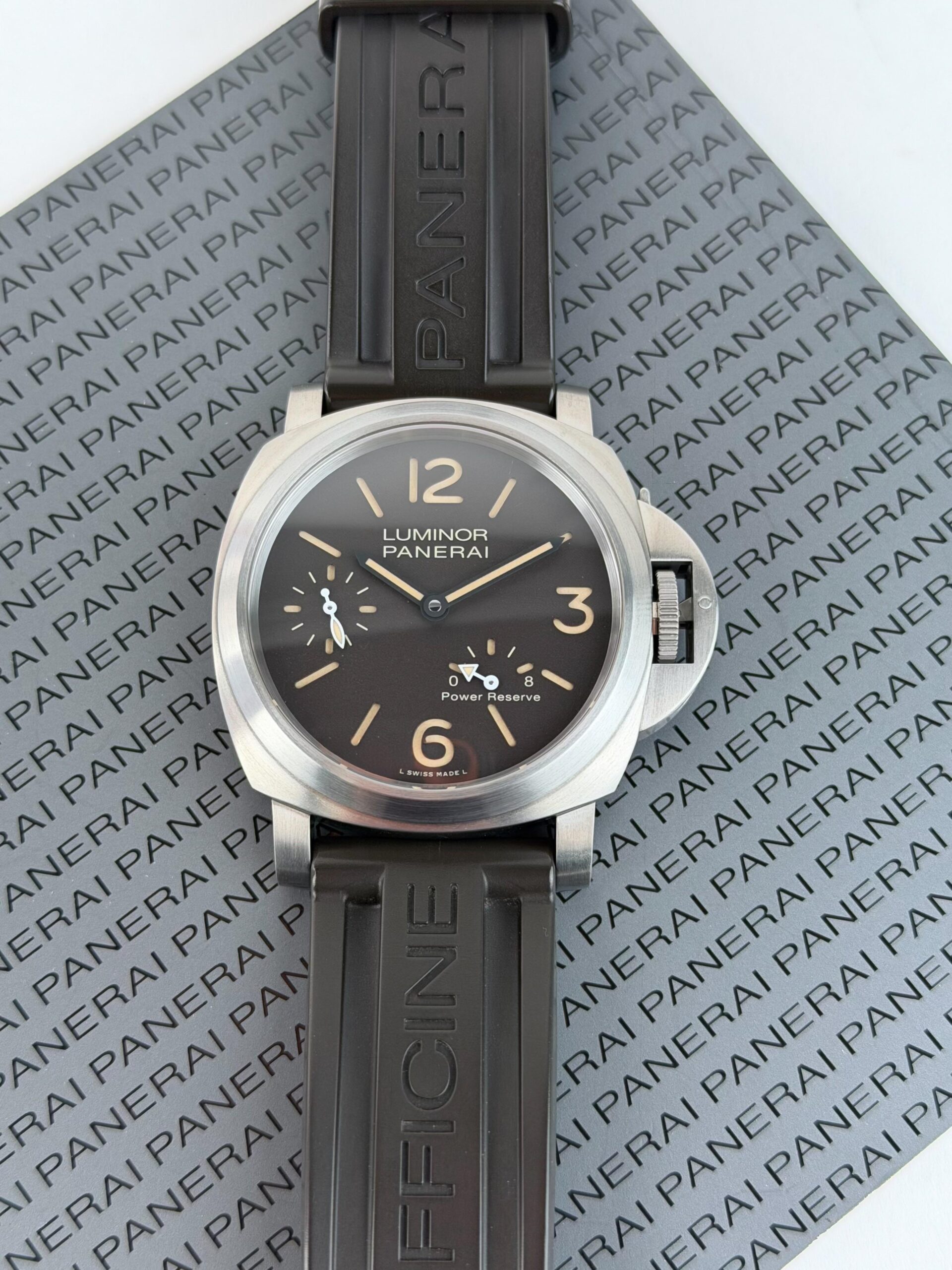 Panerai Luminor 8 Days Power Reserve Titanio 2019 Brown Excellent PAM00797