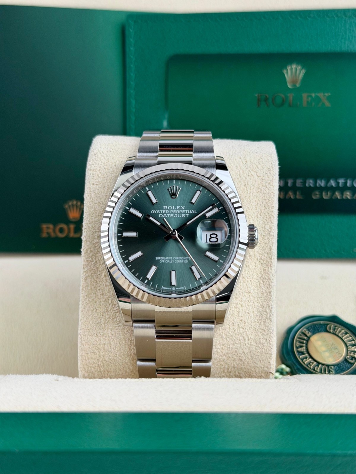 Rolex Datejust 36mm UNWORN 2026 Mint Green Fluted Oyster 126234