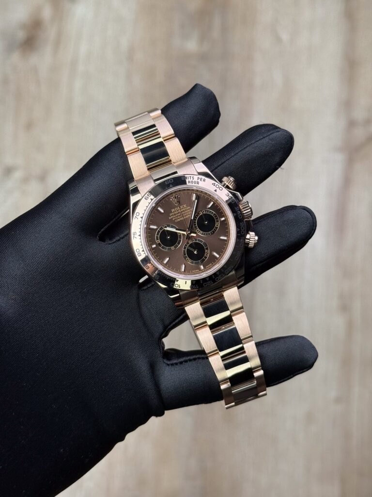 Rolex Daytona 40mm UNWORN 2026 Chocolate Brown Black Index Oyster Wood 126505