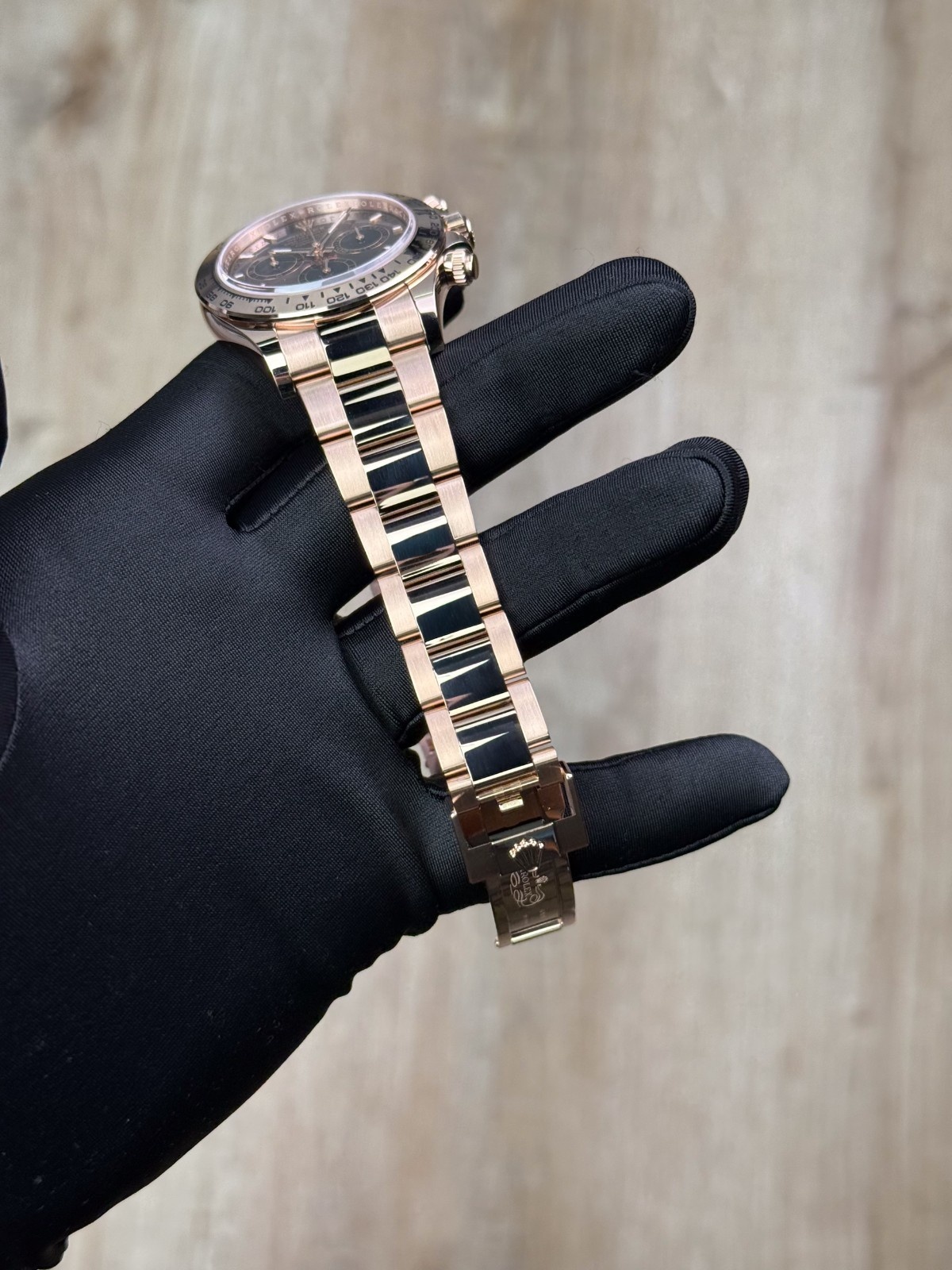 Rolex Daytona 40mm UNWORN 2026 Chocolate Brown Black Index Oyster Wood 126505