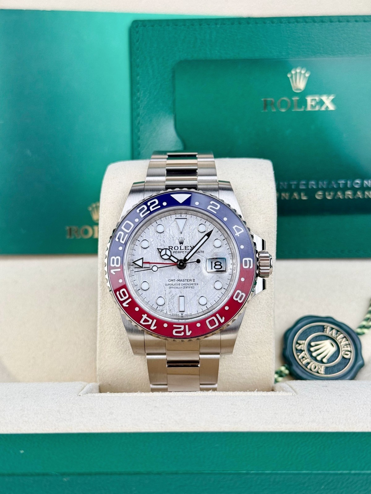 Rolex GMT-Master II 2023 Pepsi Meteorite 40mm Oyster 126719BLRO