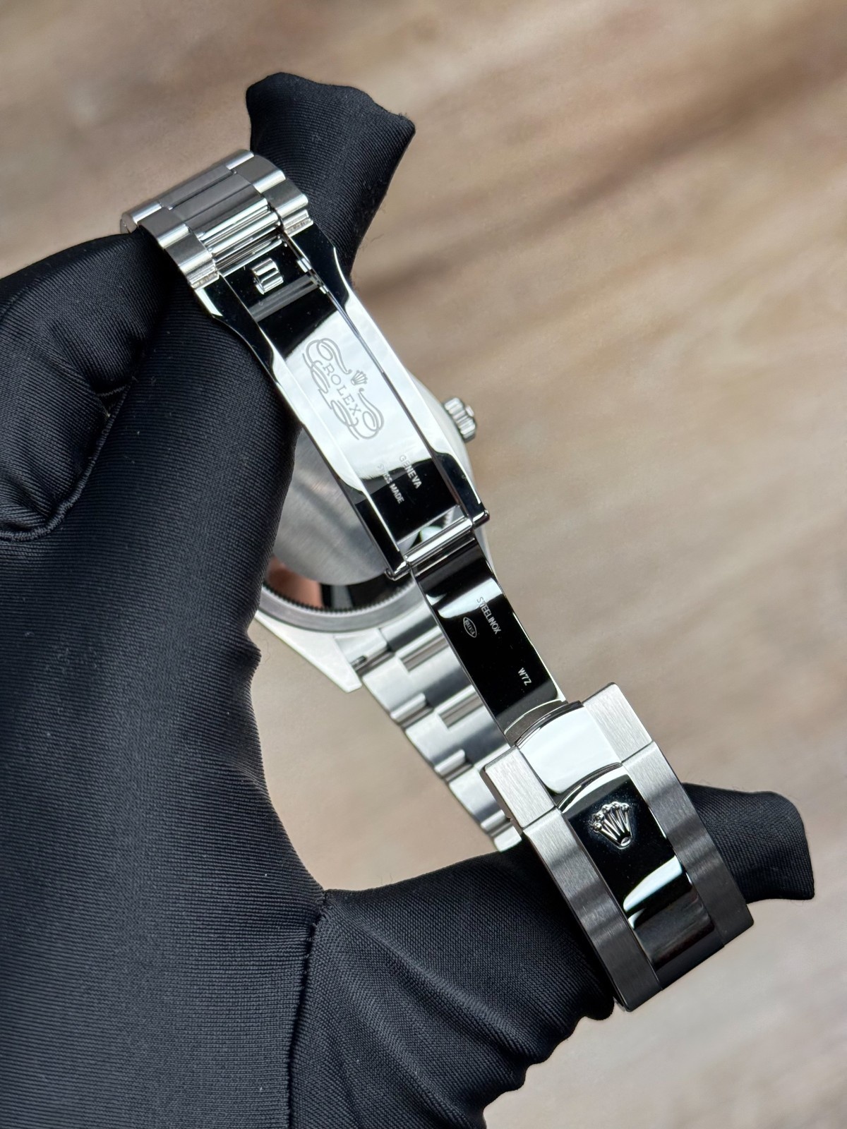Rolex Sky-Dweller 42mm 2024 Black Index Fluted Oyster 336934